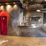 Tulip & 4* Istanboel