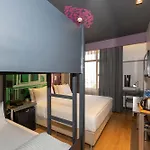 Tulip & Hotel Istanboel