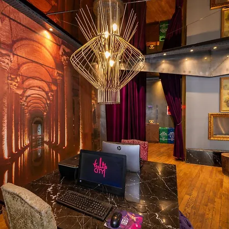 Hotel Tulip & Istanbul