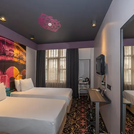Tulip & Hb Hotel