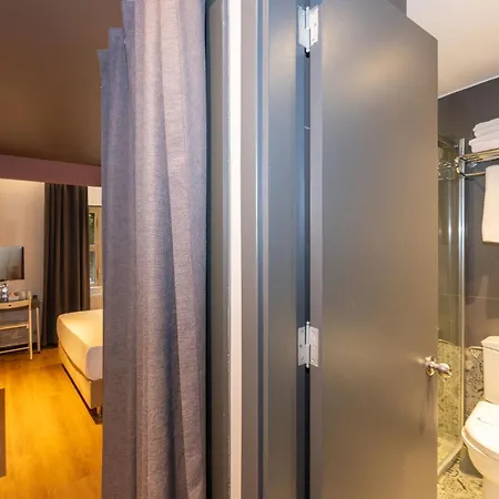 Hotel Tulip & Istanbul