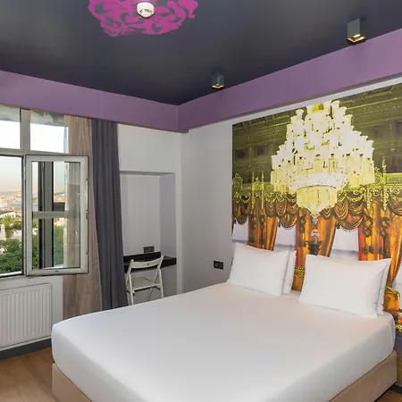 Tulip & Hotel Istanbul
