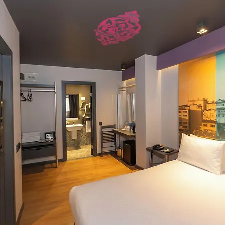 Hotel Tulip &
