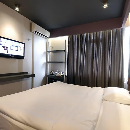 Tulip & 4* İstanbul