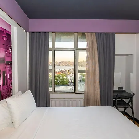 Tulip & Otel